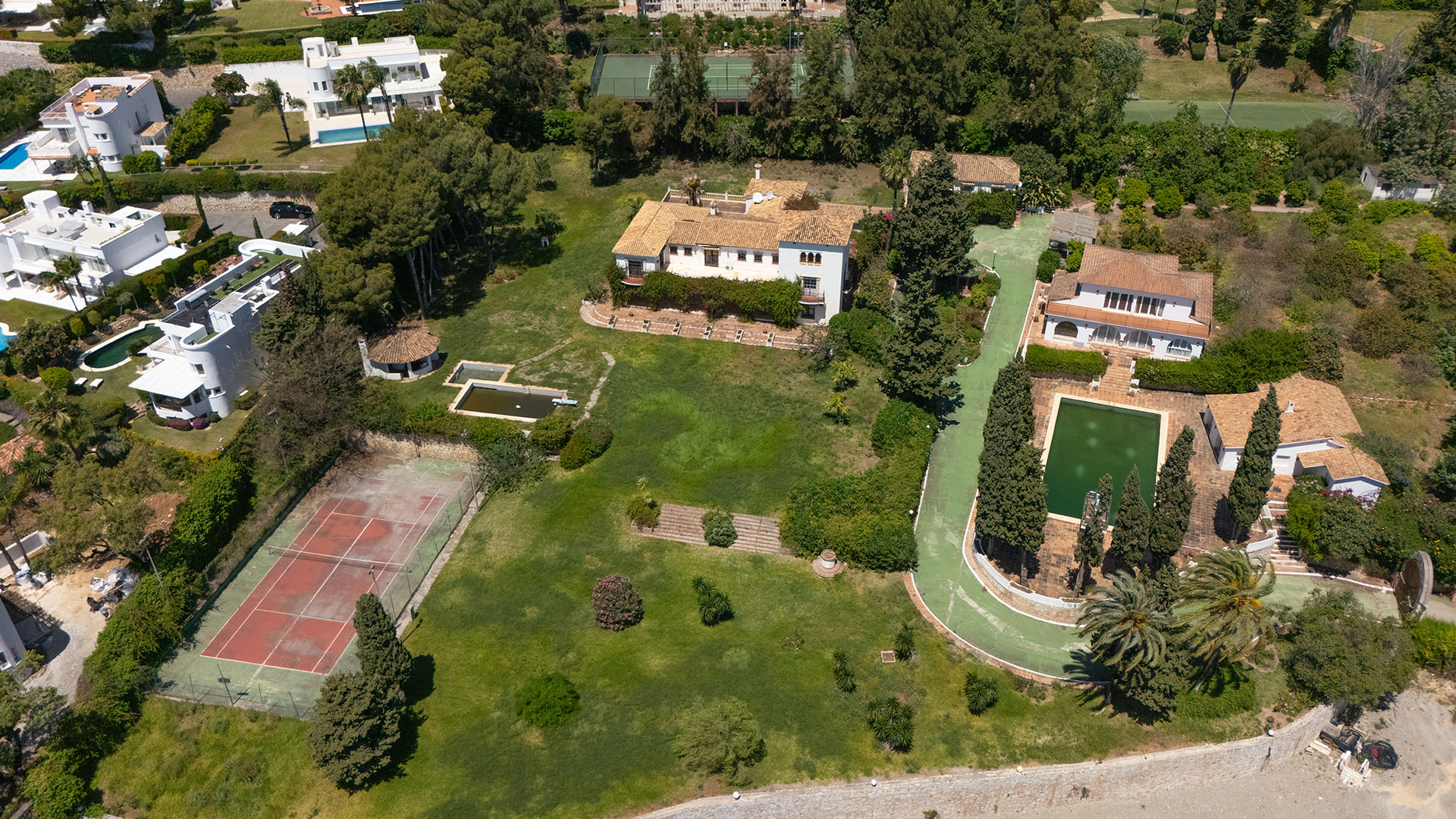 Exceptional Investment Opportunity on Marbella’s Golden Mile