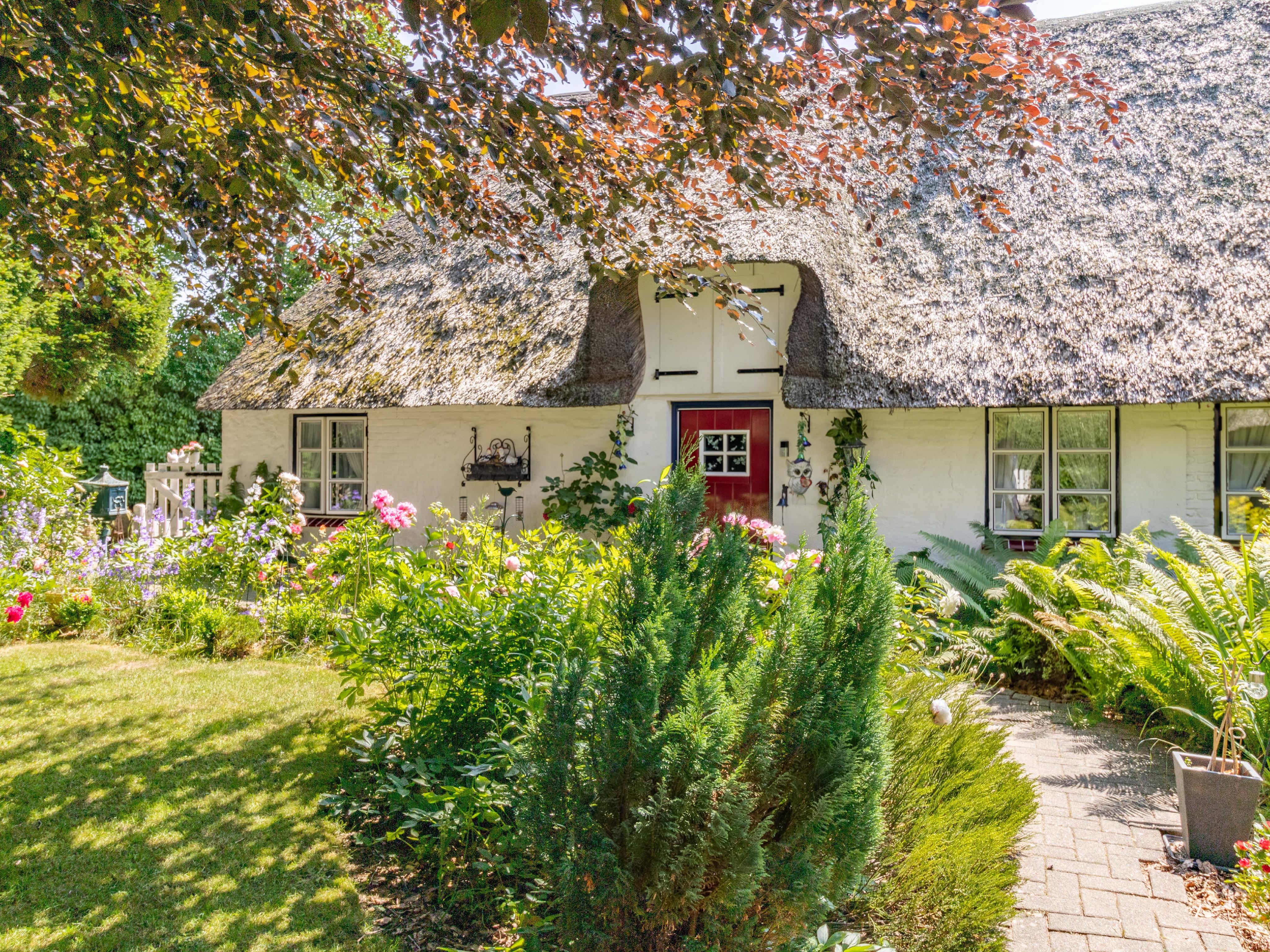 Historisches Haus mit Seele und privater Gartenidylle