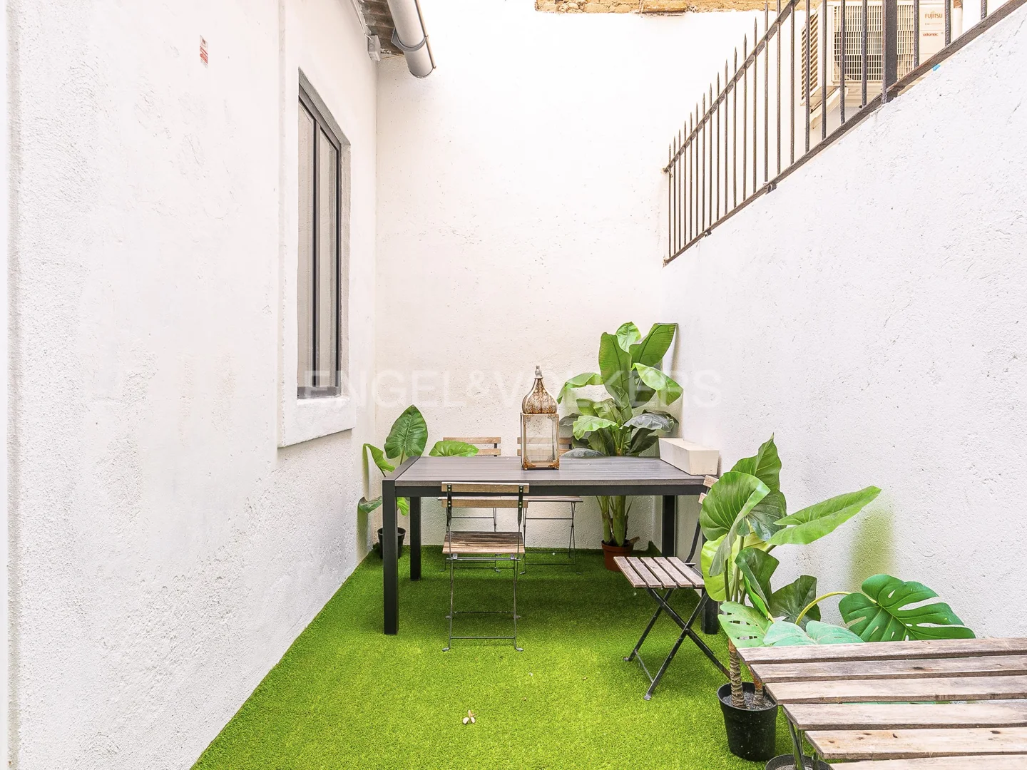 Charming brand new apartment in Poble Sec