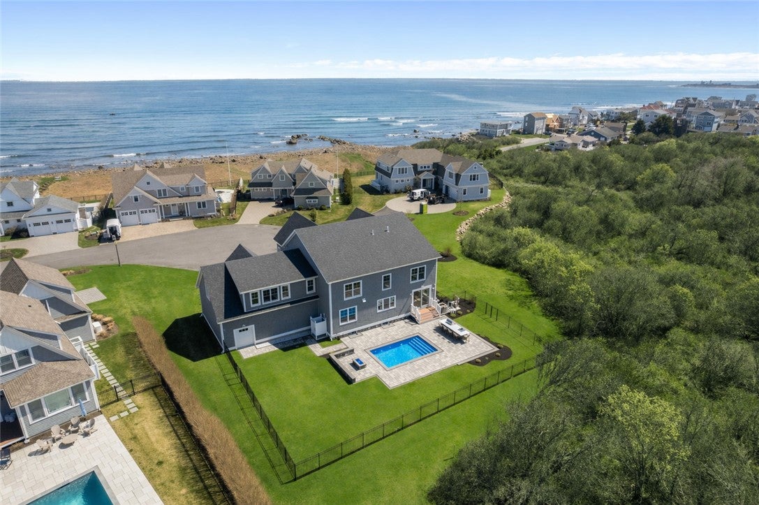 Oceanview Living, Perfectly Elevated