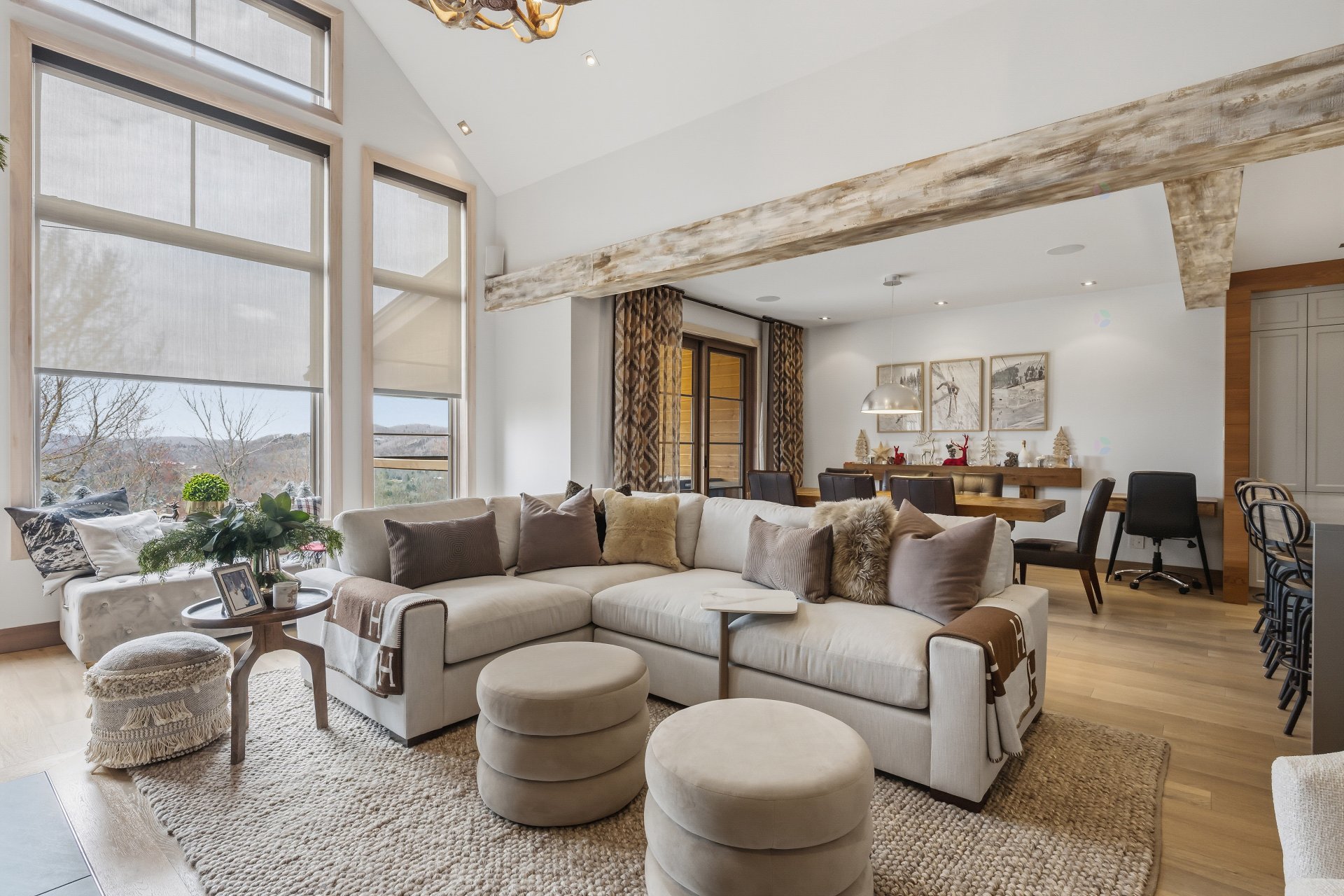 Ski-in / ski-out property with spectacular views on lake.