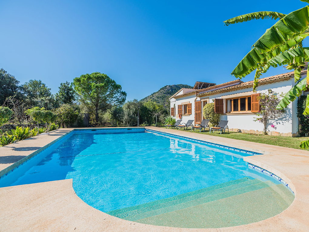 "CAN BLANCO" Holiday Rentals in Pollensa