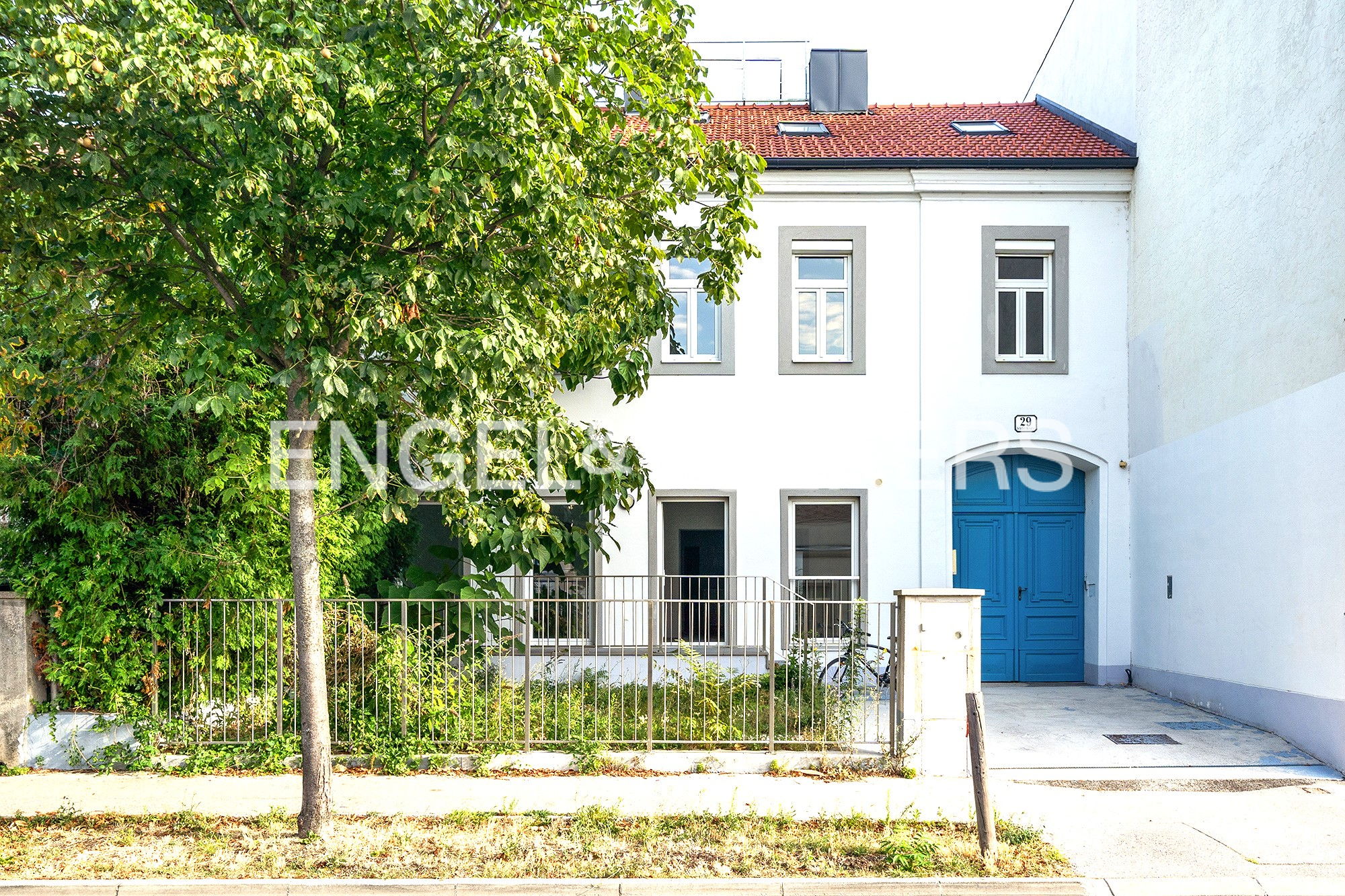 Stadthaus mit Geschichte in zentraler Lage