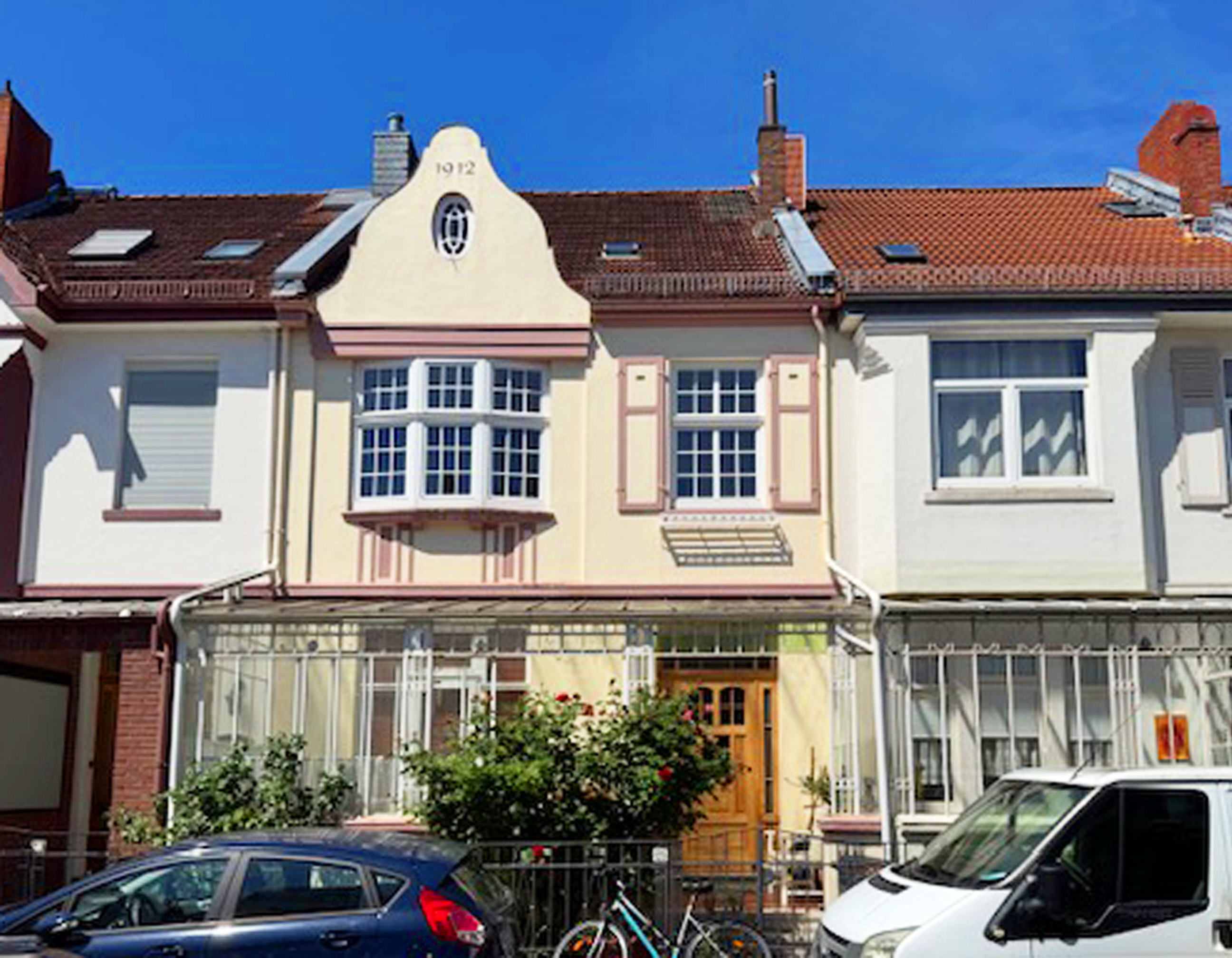 Altbremerhaus von 1912 – vielseitig nutzbar als Mehrfamilien- oder Einfamilienhaus