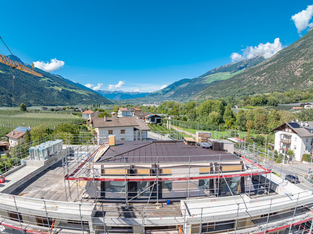 An exceptional penthouse – Your private panorama above the Venosta Valley