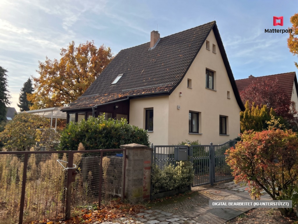 Ein Haus, das Eiche, Kork und Wintergarten vereint