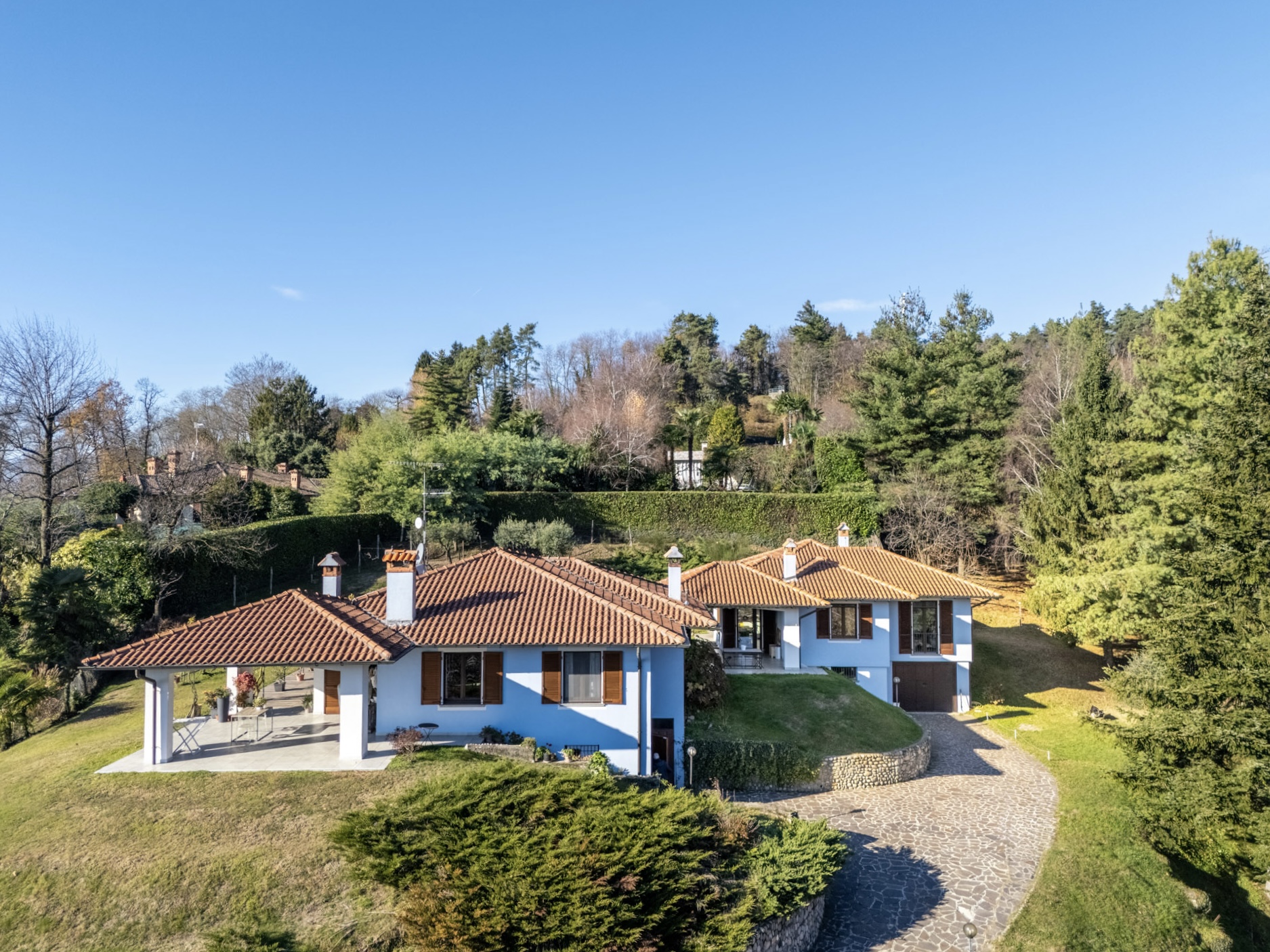 A harmonious retreat steps from Lake Maggiore