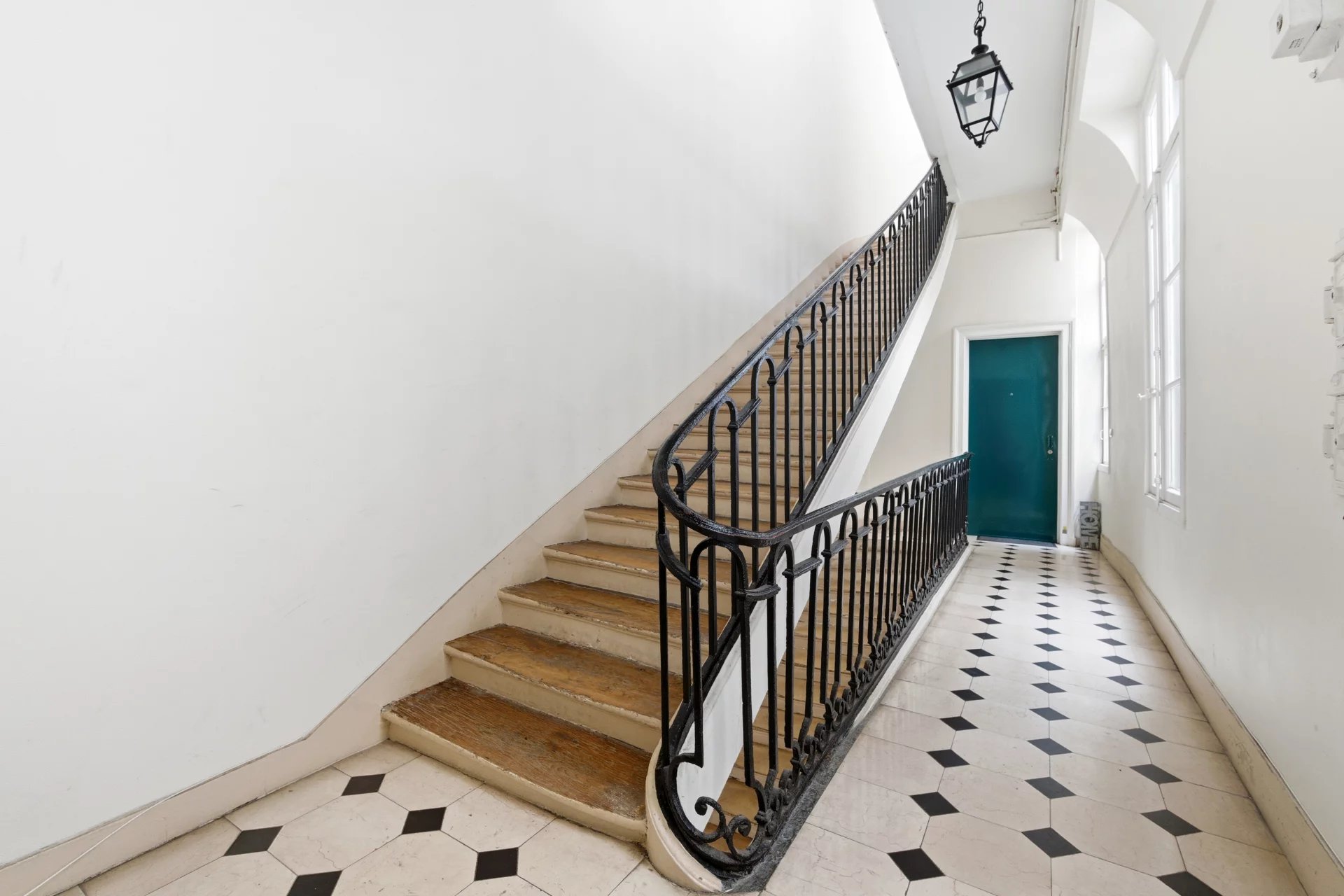 Appartement élégant – charme d’antan et équipements de qualité