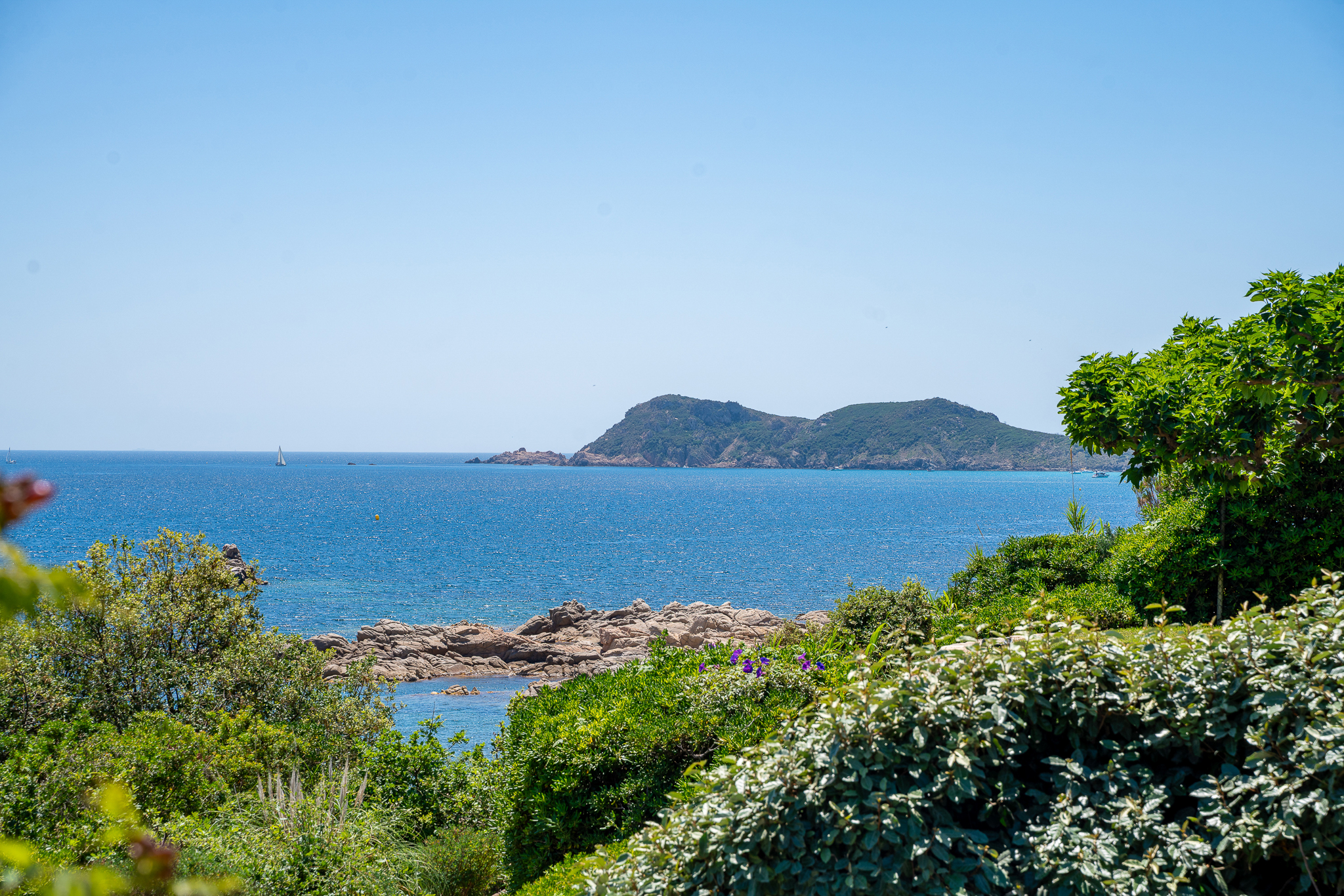 Waterfront villa — Iconic property facing the Mediterranean in Ramatuelle
