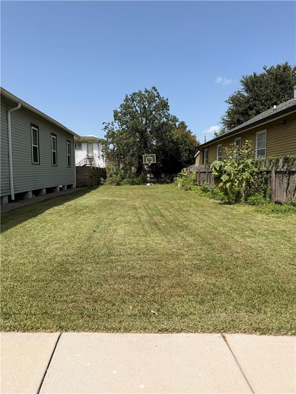 Vacant Land in Broadmoor Construction-Ready!