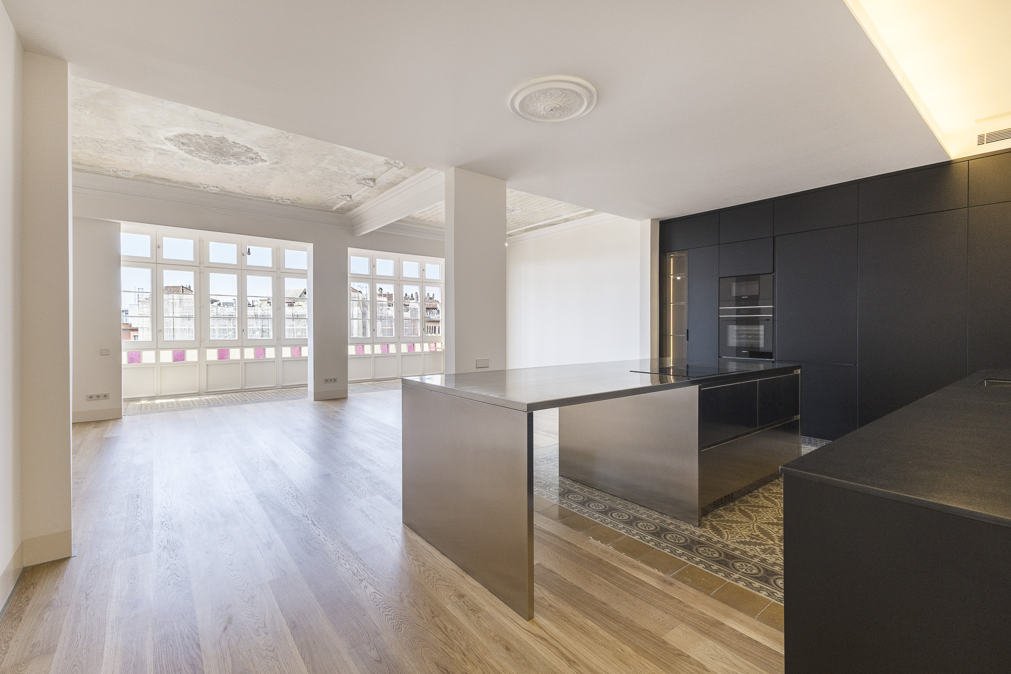 Exceptional refurbished apartment in the heart of Barcelona