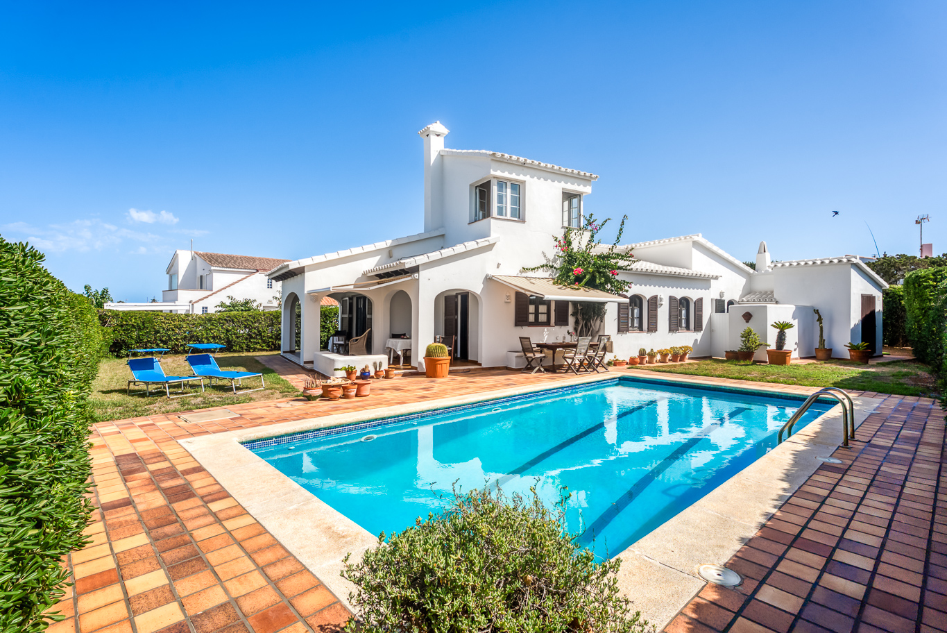 Spacious villa with swimming pool next to Cap d’Artrutx Lighthouse, Menorca