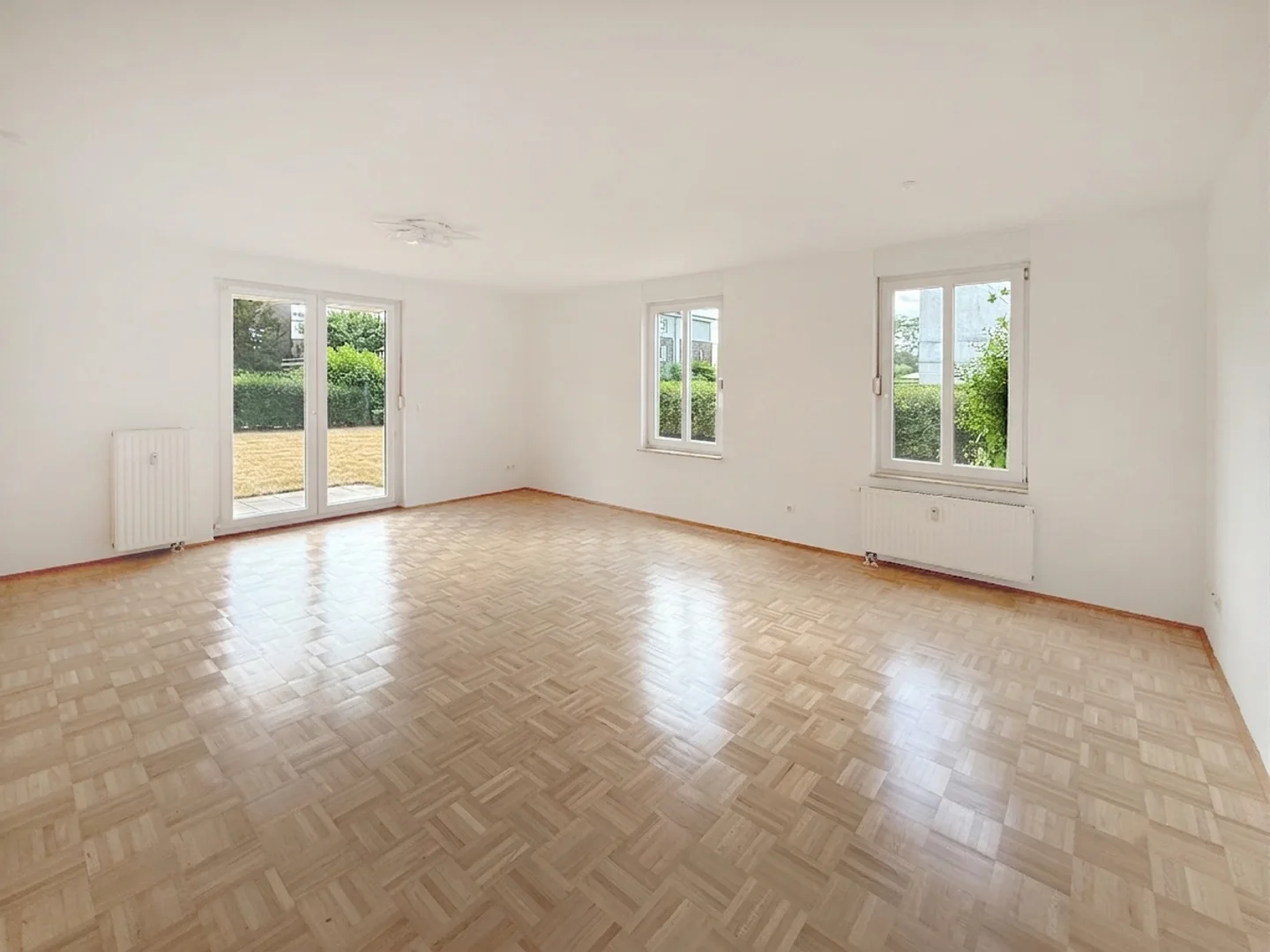 Wohnen im Schweizer Viertel: Attraktive 2-Zimmer-Gartenwohnung - Photo 2