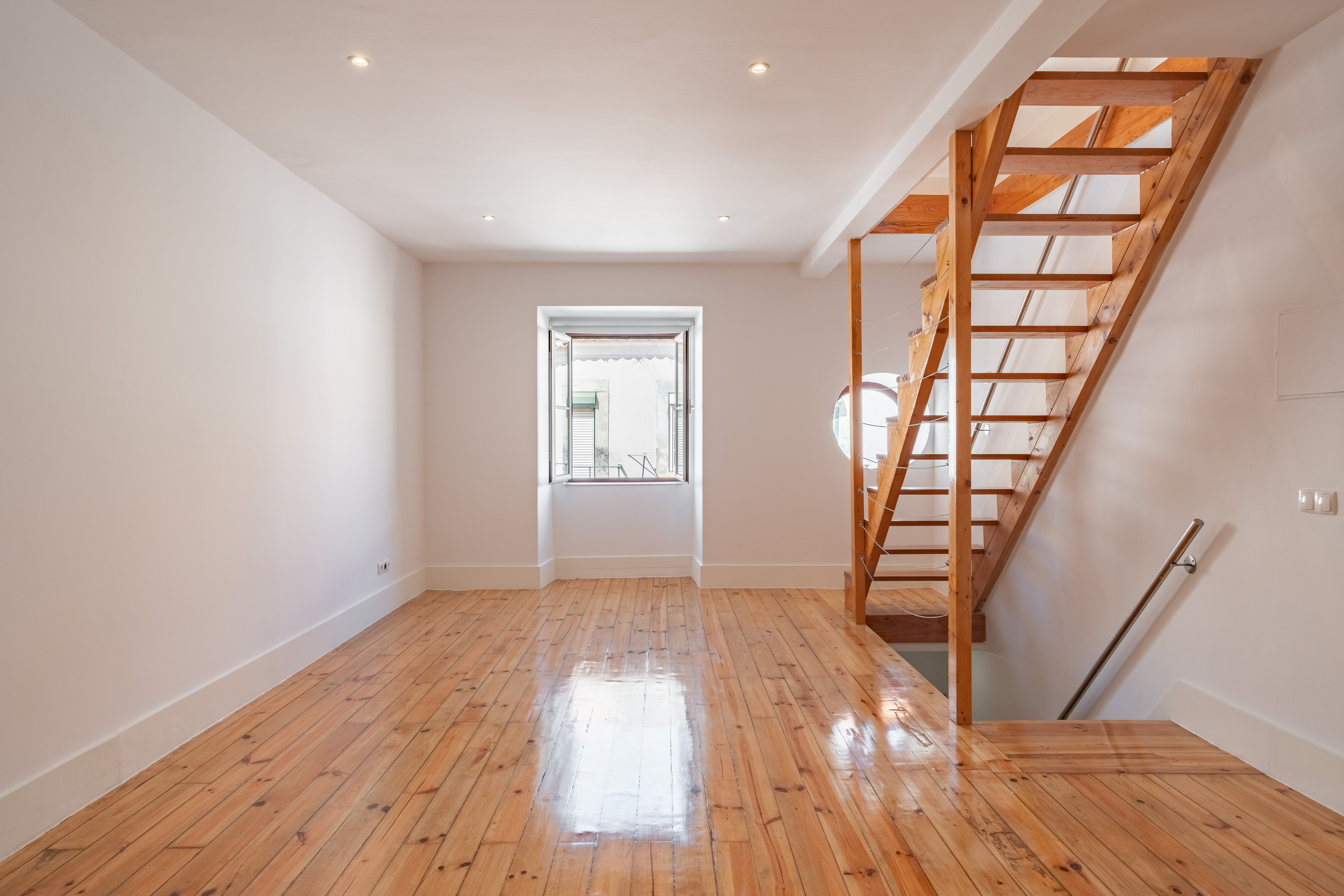 Exclusive Duplex for Rent near Torel Garden
