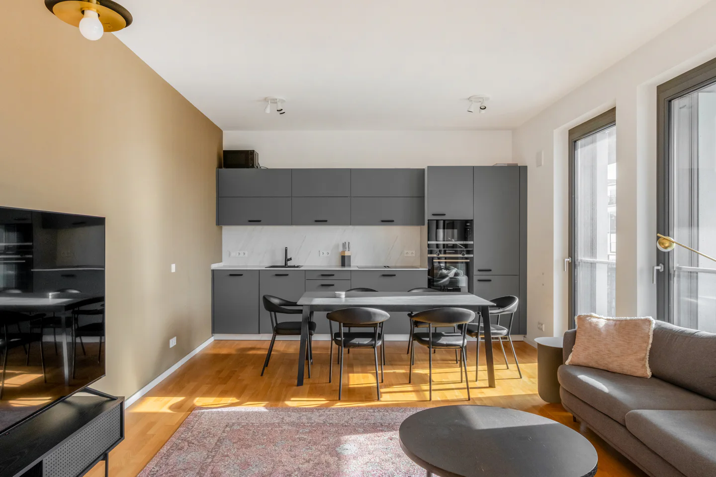 Neubauwohnung mit bodentiefen Fenstern und Balkon zwischen Schöneberg und Tiergarten - Foto 2