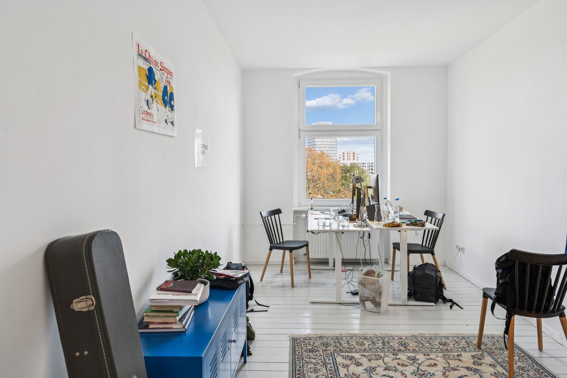 Sanierte und helle 1-Zimmer Altbauwohnung im Wrangelkiez