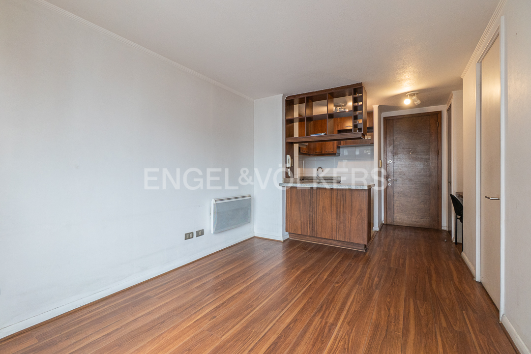 1 Dormitorio / Metro Irarrázaval