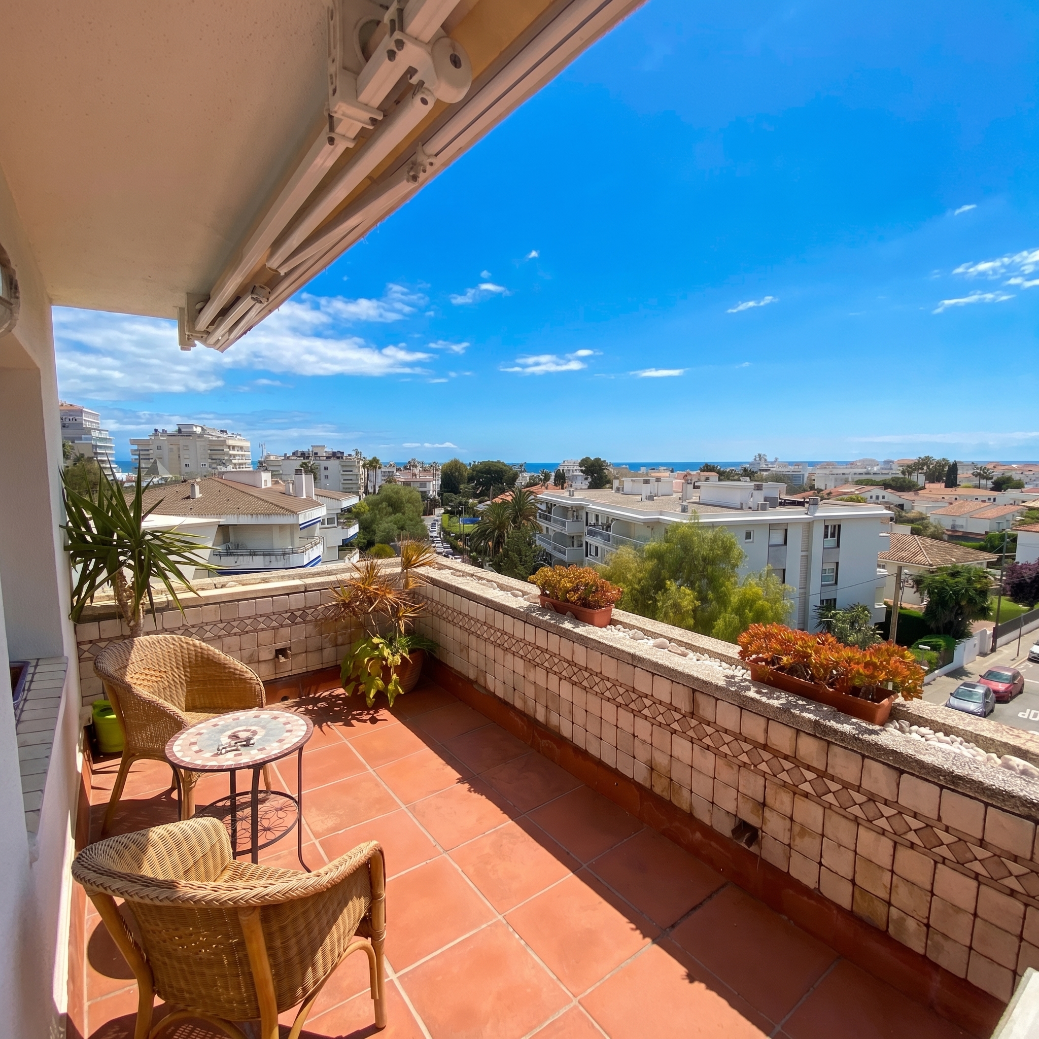 Discover an elegant apartment in Sitges with a terrace and unobstructed views