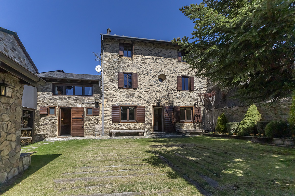 Encantadora casa rústica en el centro de Bolvir