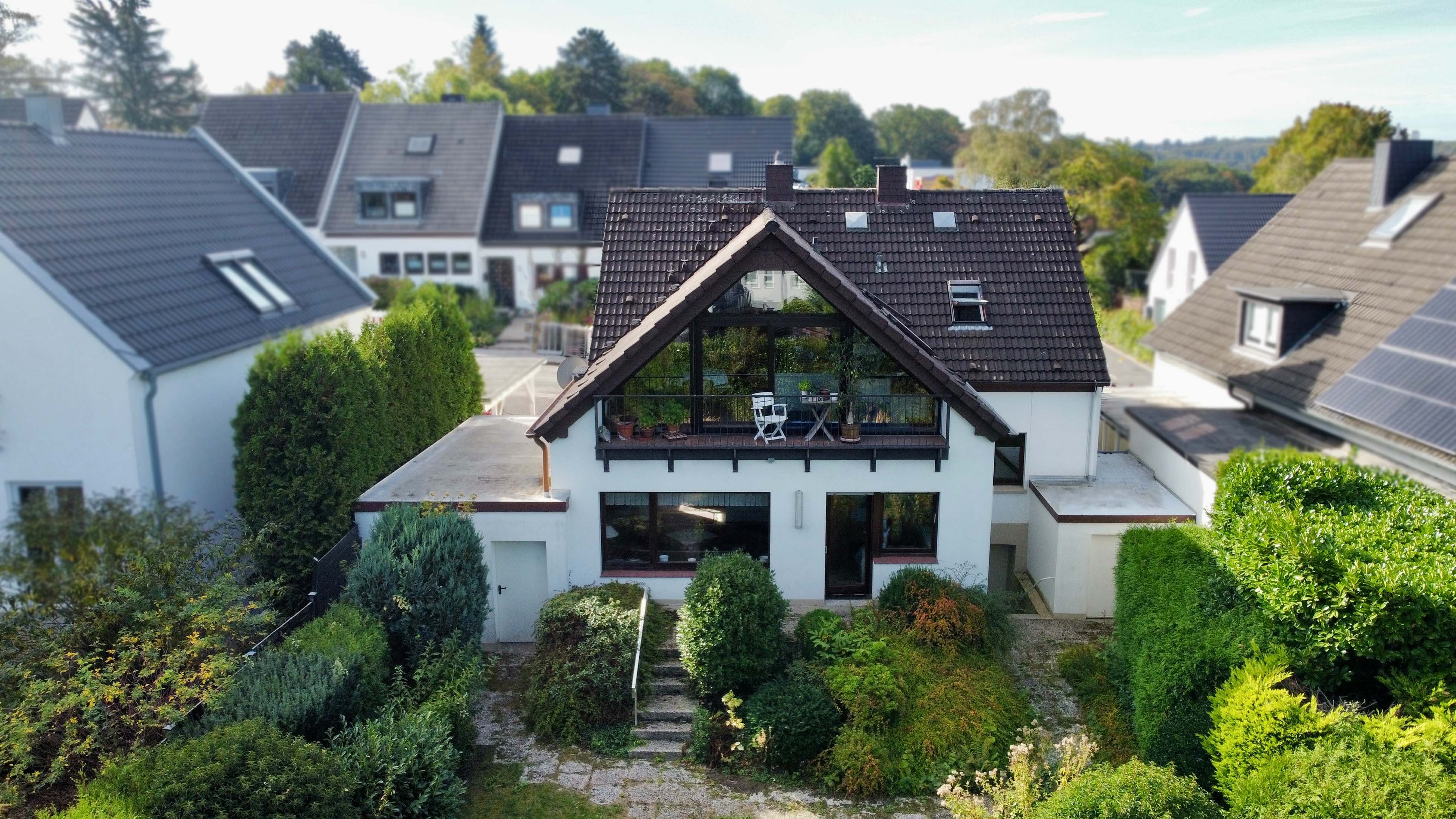 Zweifamilienhaus mit Potenzial in Toplage