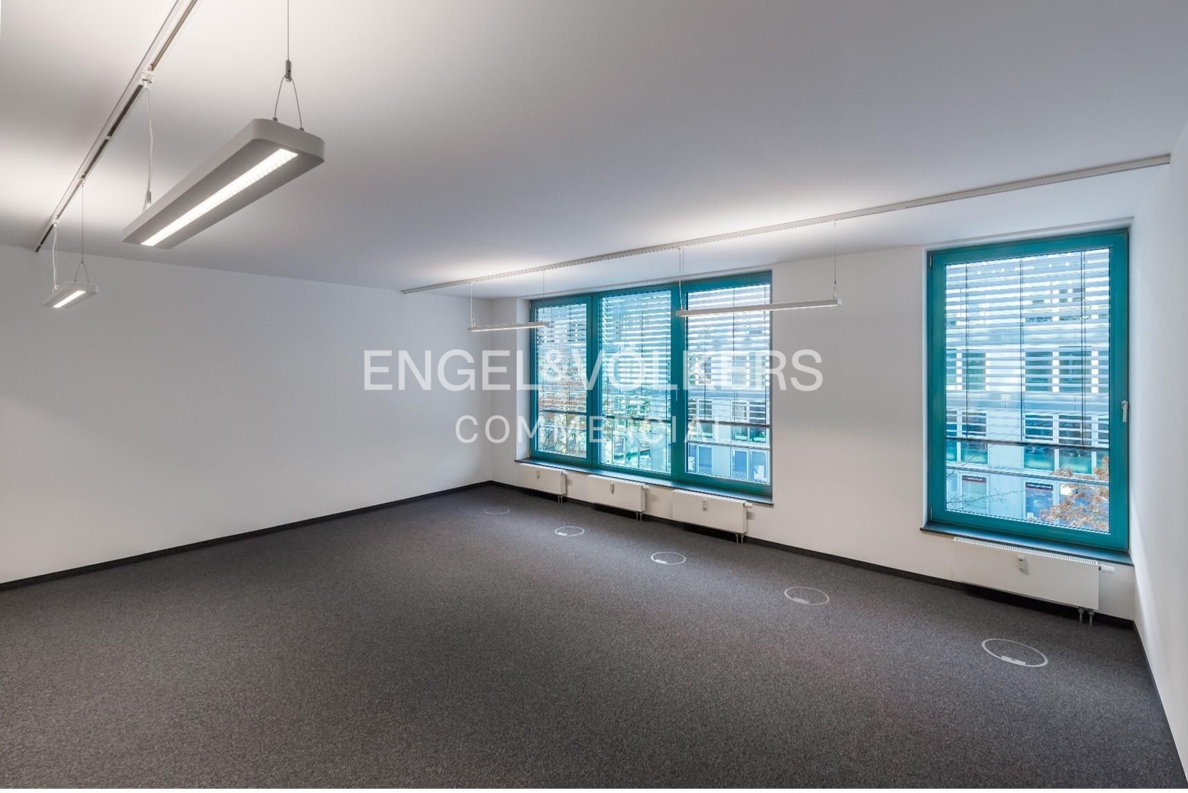 Sie suchen ein Büro in Berlin Tegel?