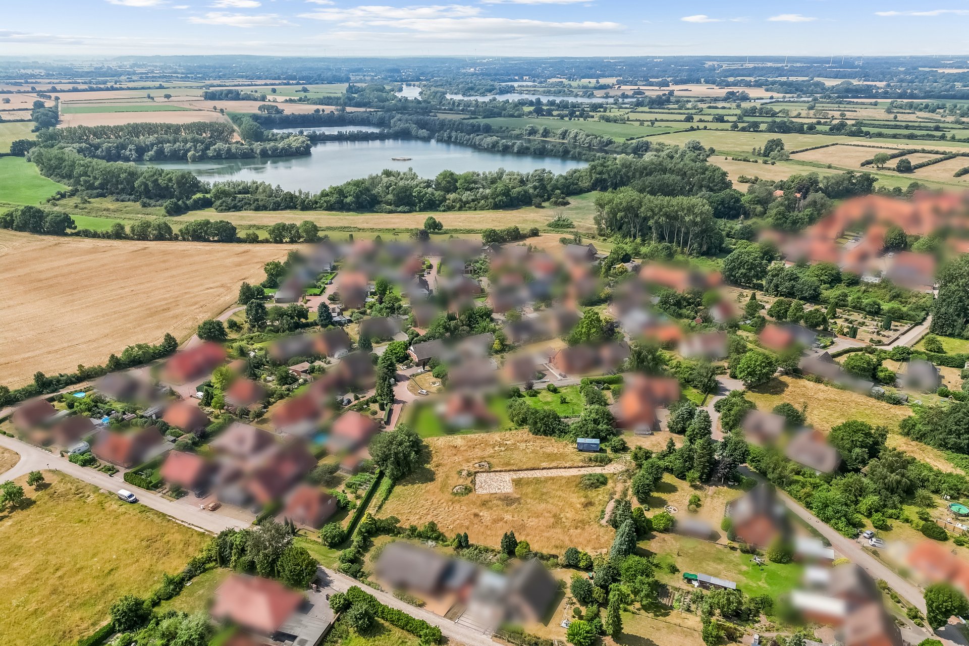Großzügiges Baugrundstück in attraktiver Weserlage in Drakenburg