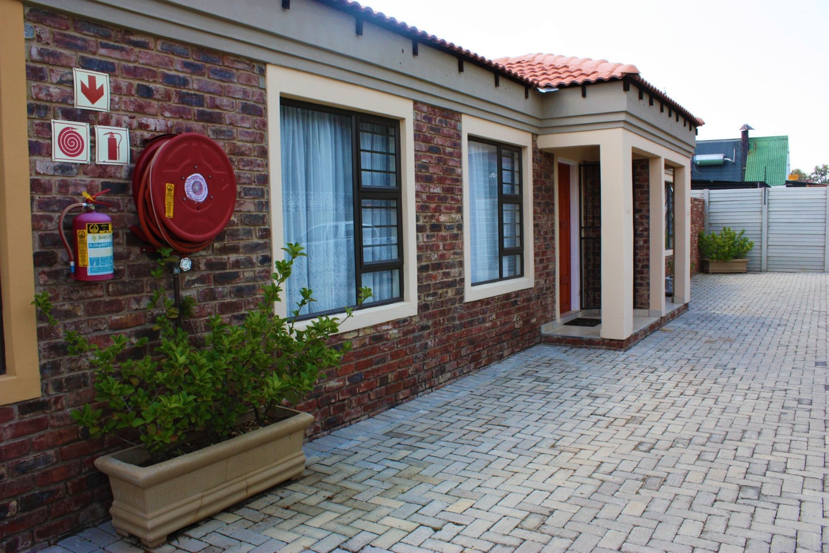 2 Bedroom townhouse in a secure complex