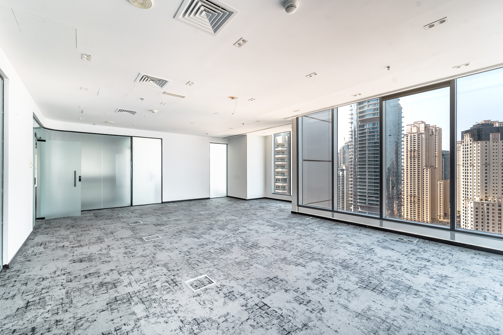 Marina View | Fully Fitted Office | Vacant Now