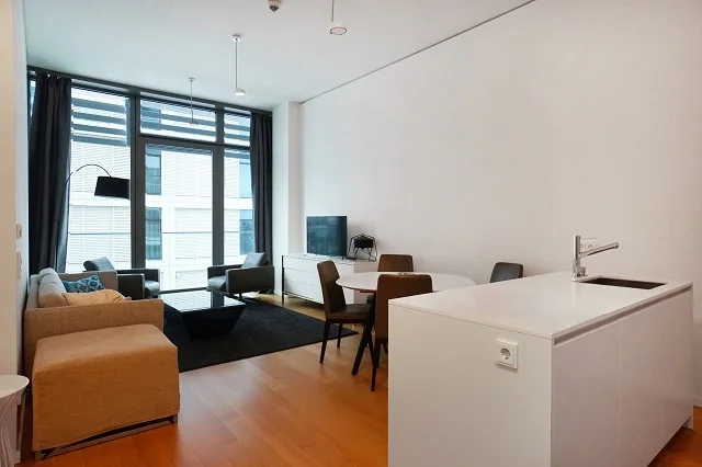 Möbliert - Wohnen im Living Levels mit Panorama Blick auf die Spree