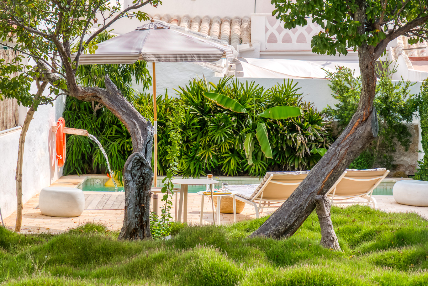 Menorcan house with garden, pool, terraces and private garage in the centre of Sant Lluís, Menorca.