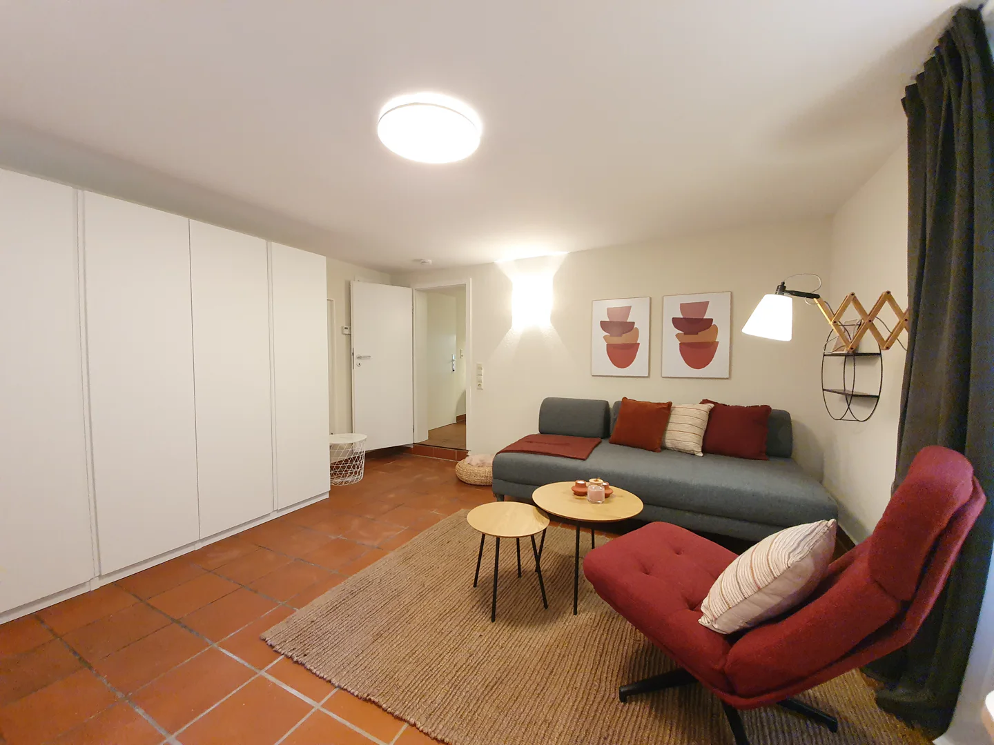 Schick möbliertes Apartment in der Altstadt für einen anspruchsvollen Single! - Foto 1