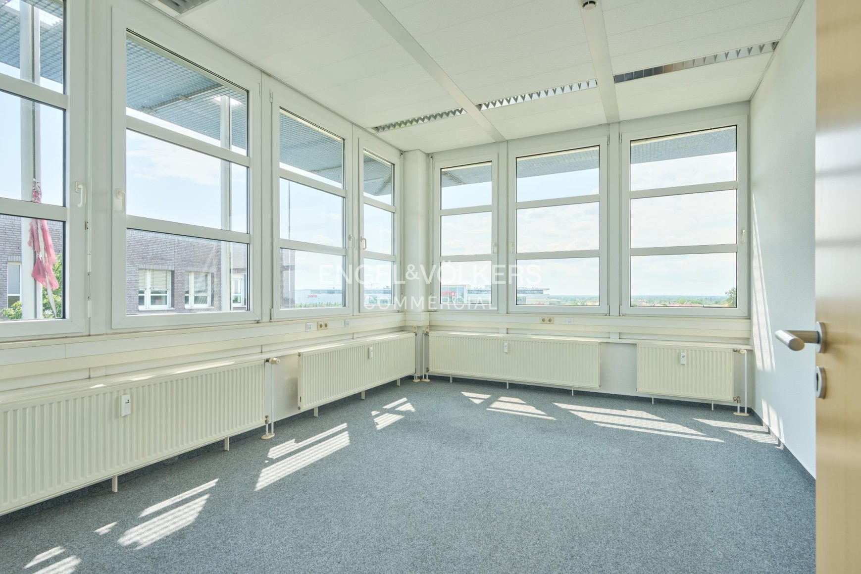 B1 Business Park: Modern und lichtdurchflutet im grünen Berlin-Mahlsdorf