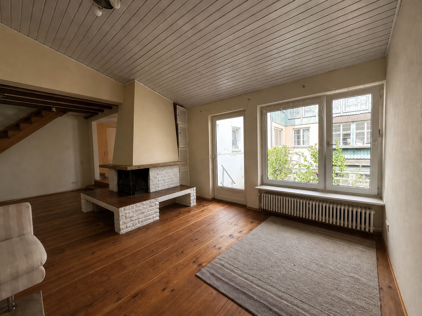 Charmante 4,5-Zimmer-Maisonettewohnung mit Terrasse und Kamin in ruhiger Altstadtlage