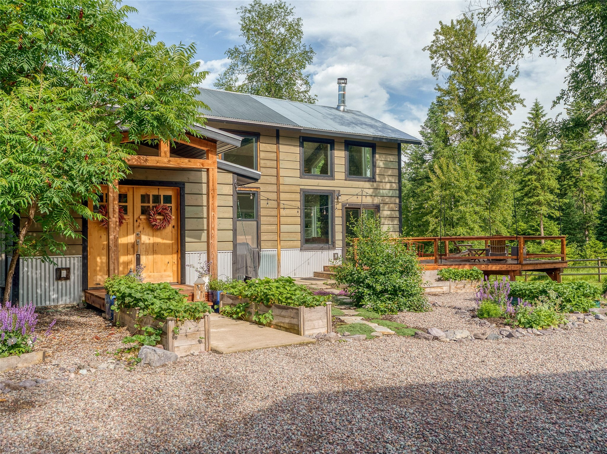 Rustic Home and Hobby Farm