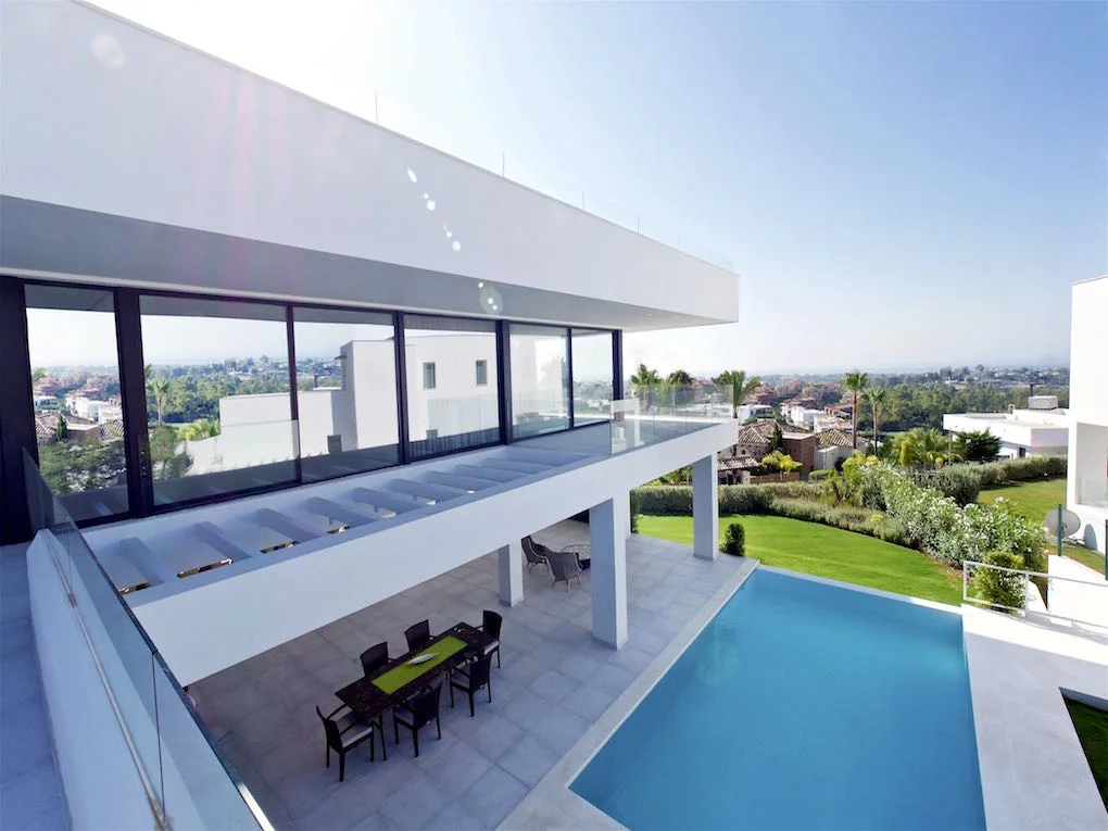 Luxury villas in the exclusive La Alquería Hills offering panoramic views