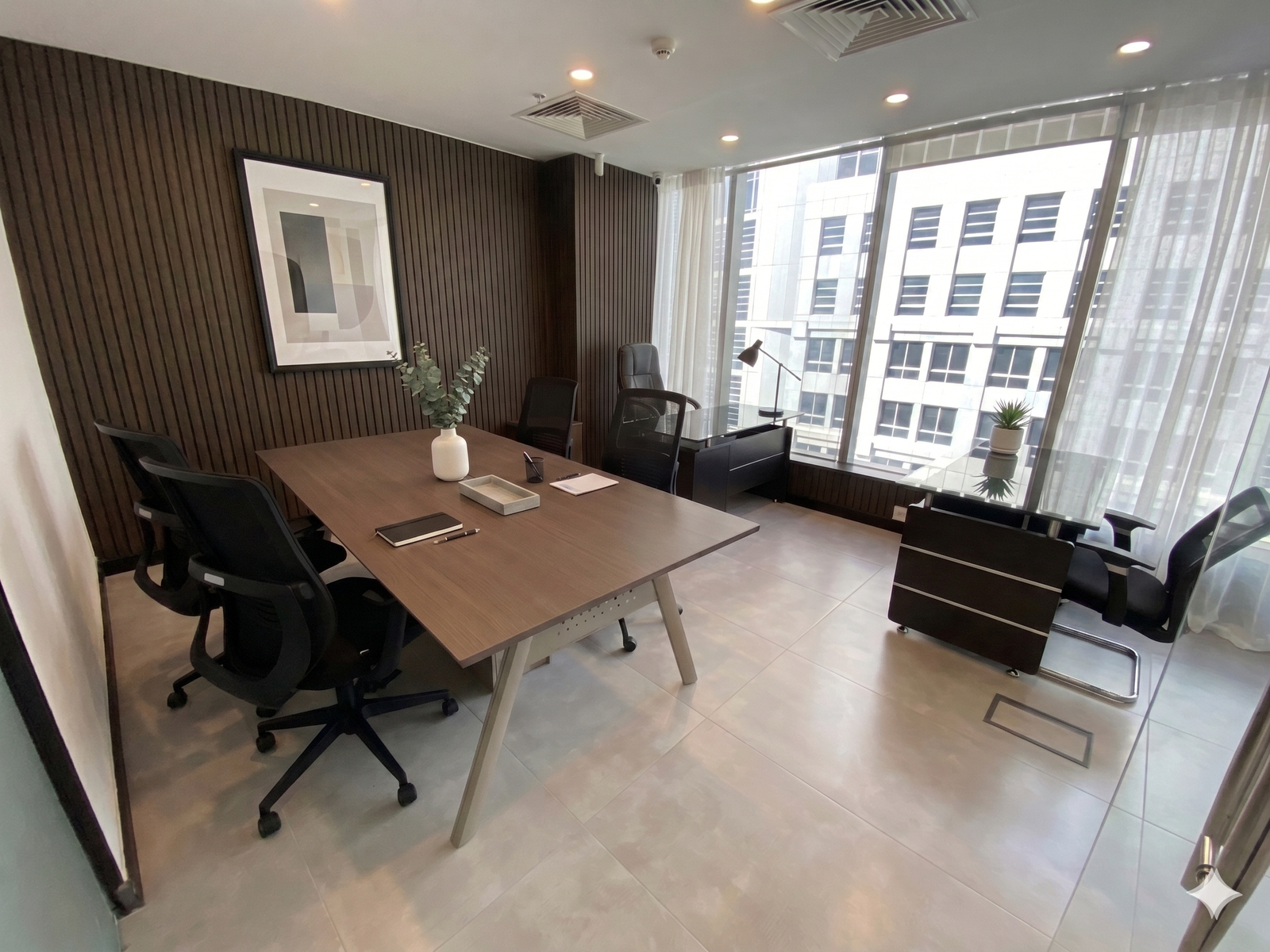Stunning Layout | Bright Space | Negotiable