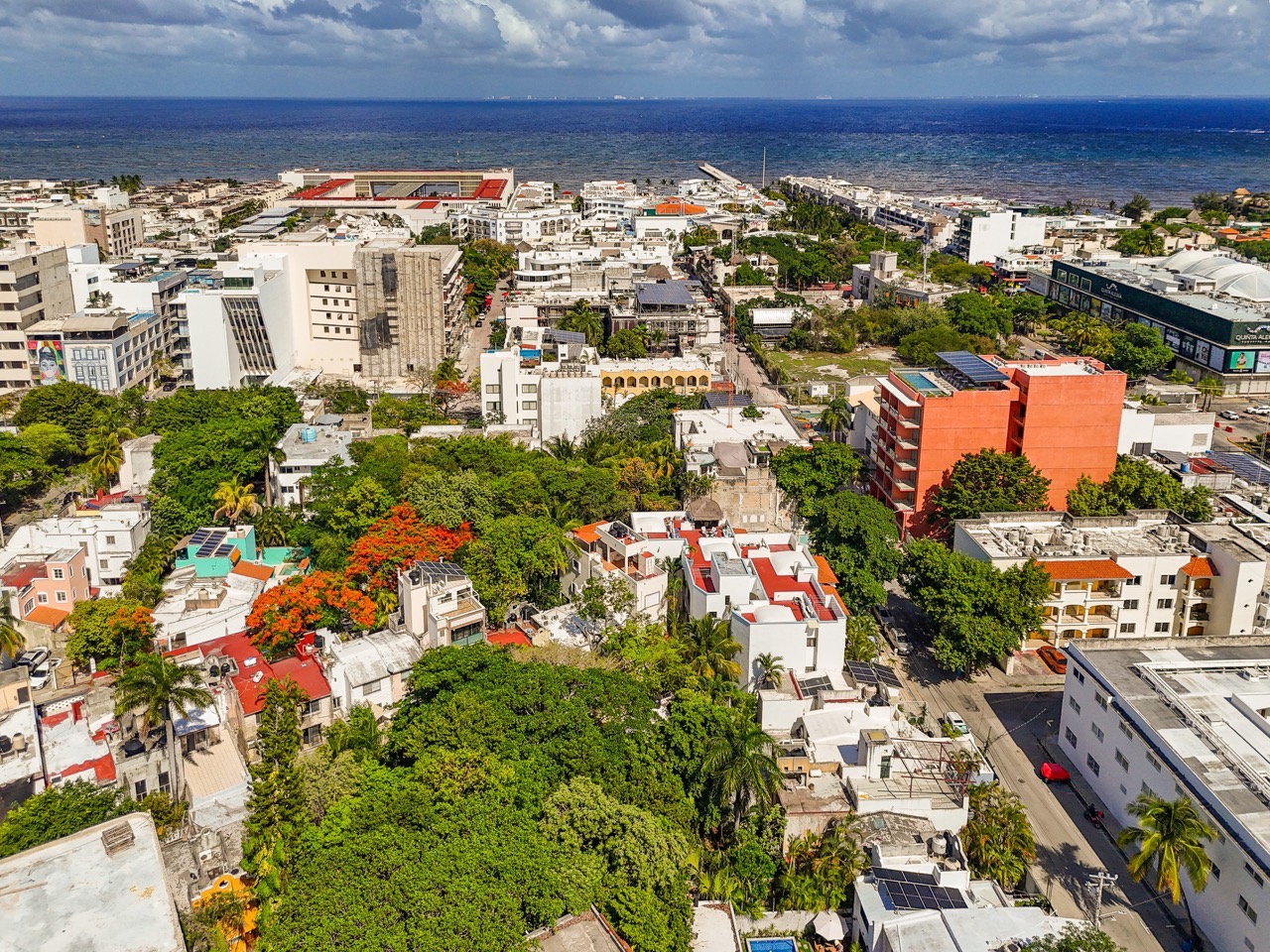 Multi-Unit Home with Rooftop in Downtown Playa del Carmen