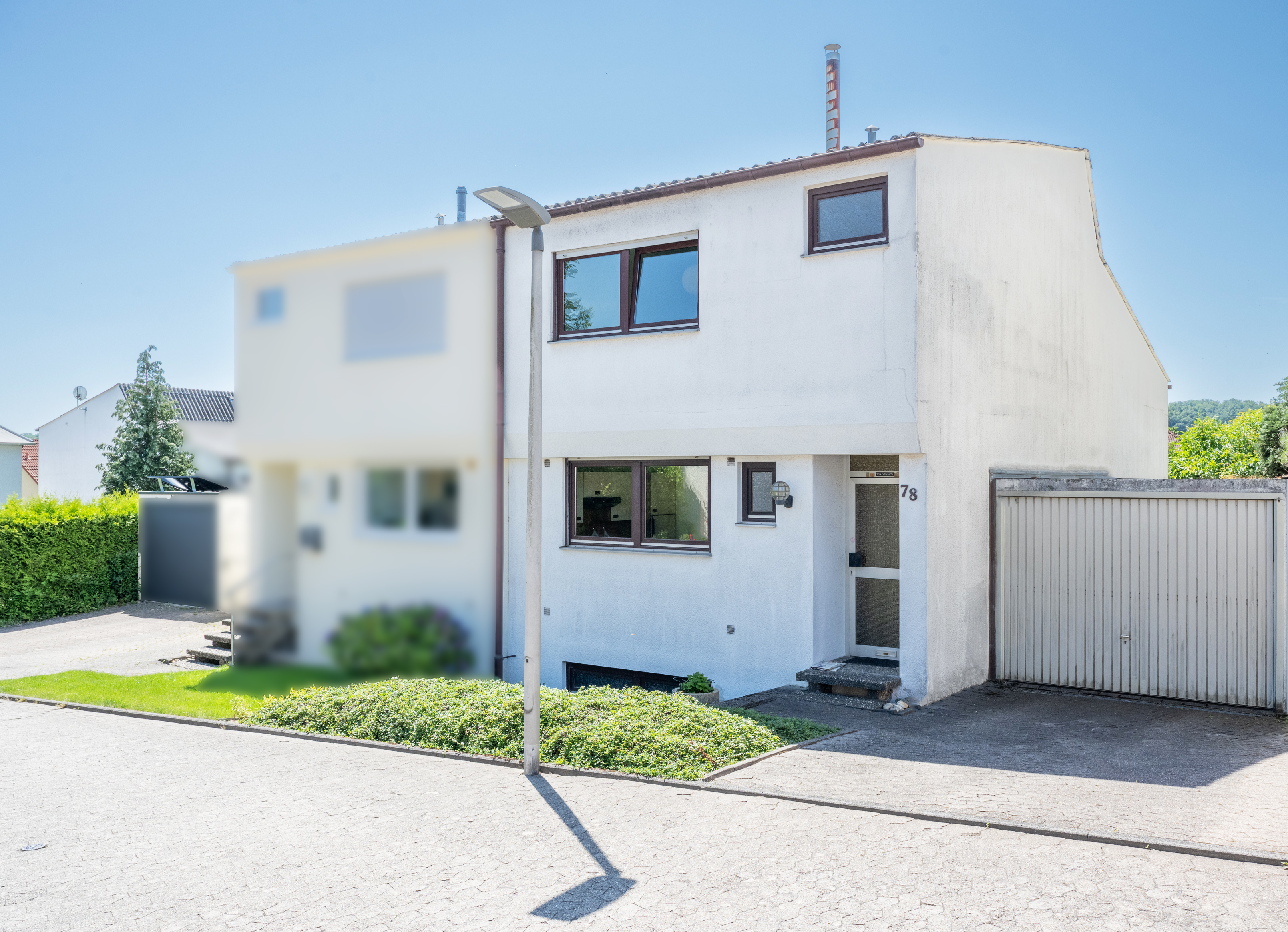 Attraktive Doppelhaushälfte im Split-Level am Neunkircher Biedersberg!