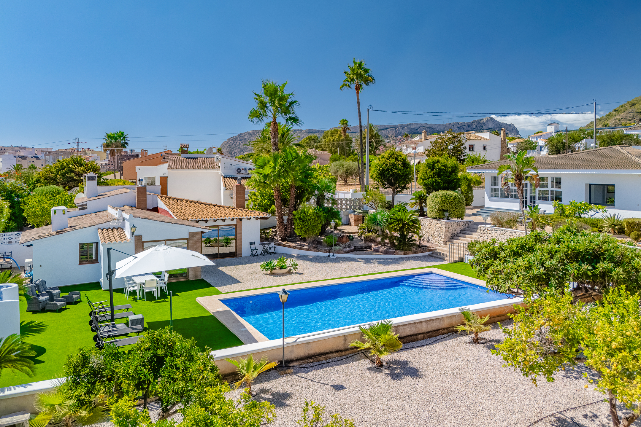 Fully renovated villa just 1.6km from Arenal Beach