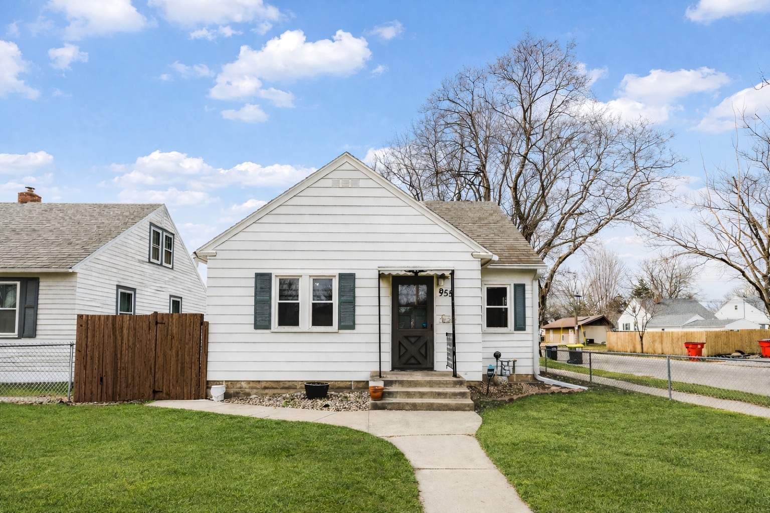 Refined Turn-Key Home: Pre-Inspected & Near Downtown