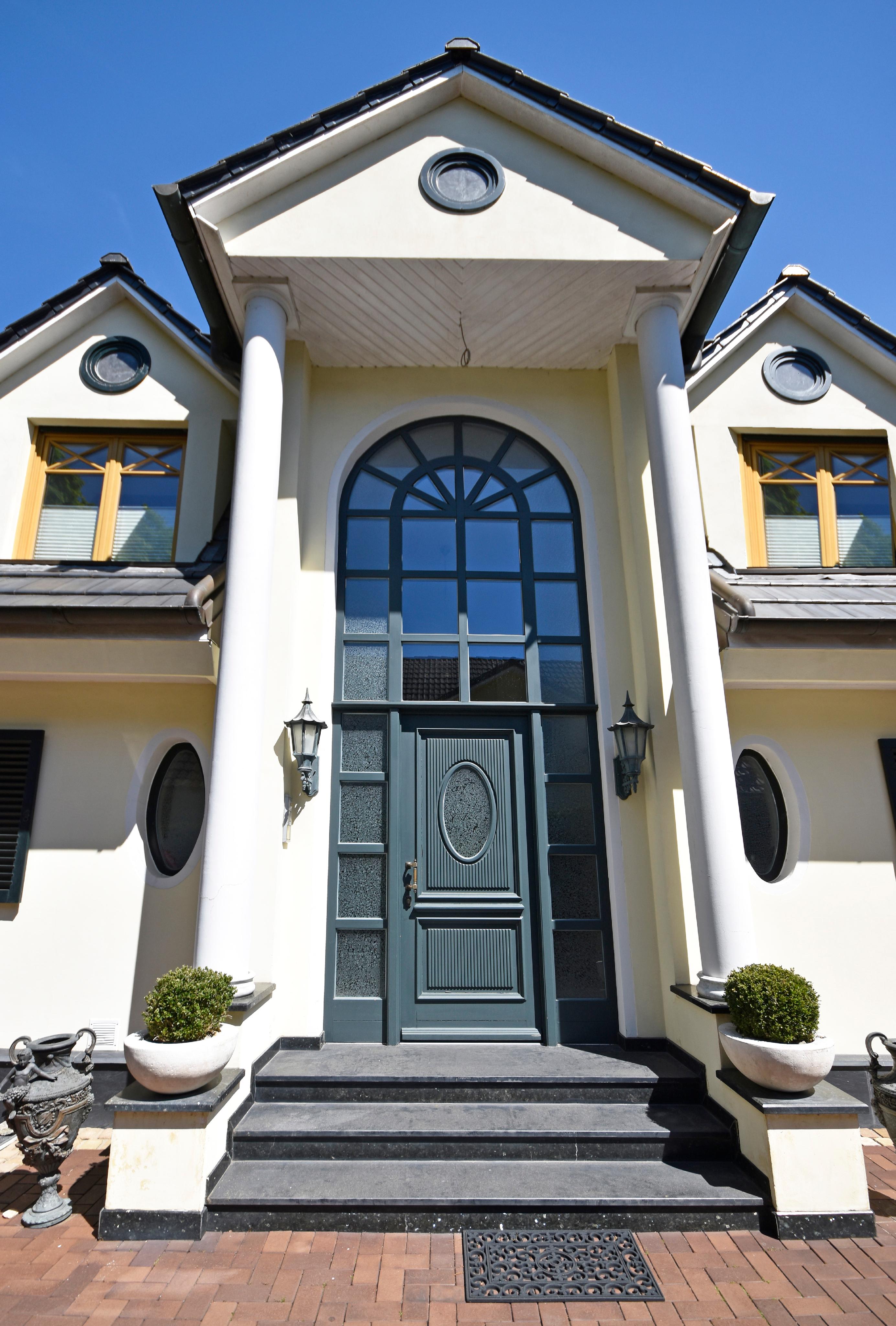 Exklusive Villa in Sackgassenlage