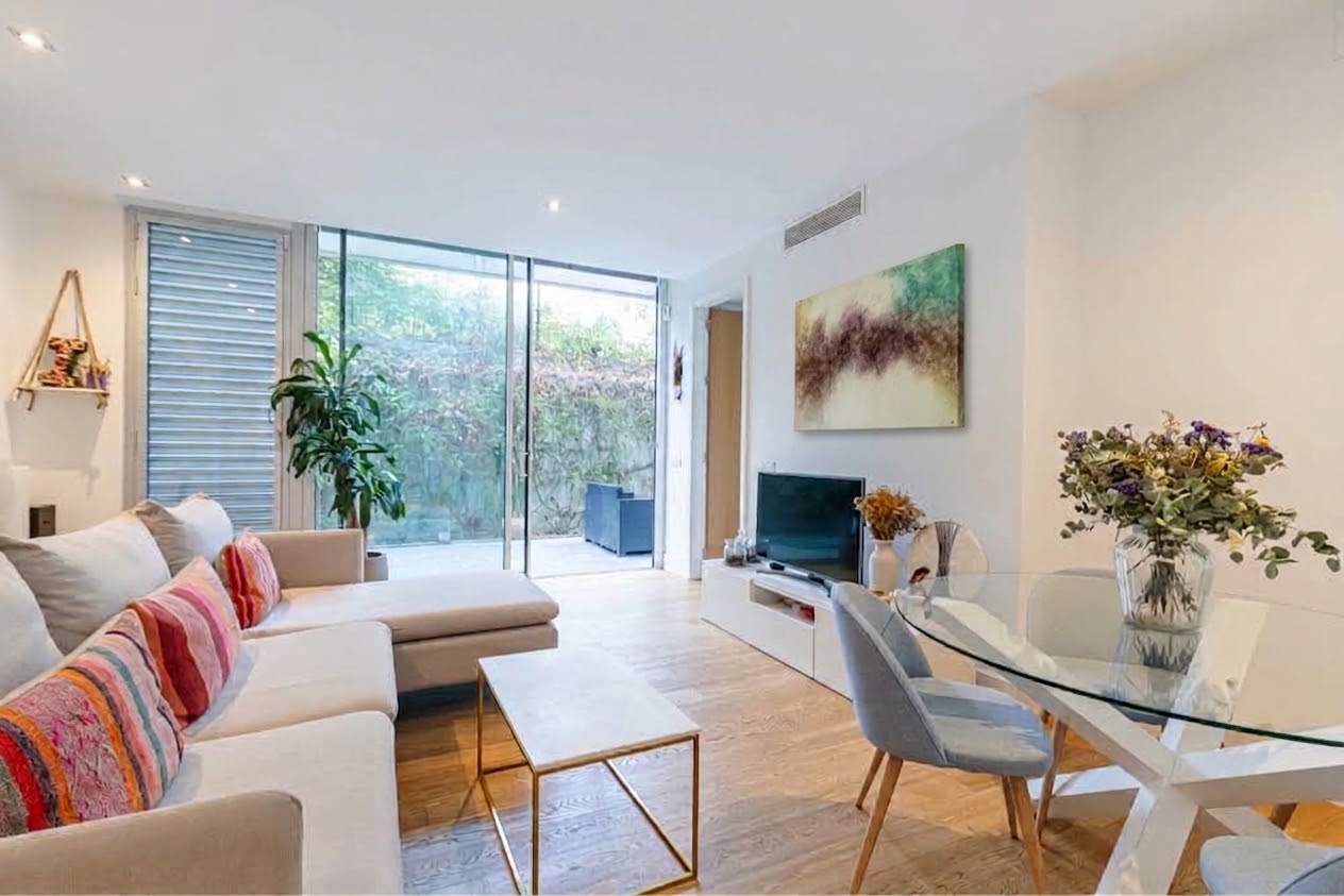 Cozy garden-level apartment in Aravaca, Madrid