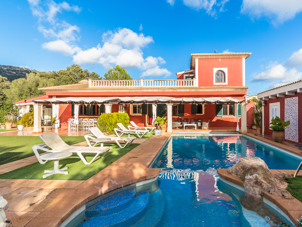 Mediterranean finca with holiday rental license