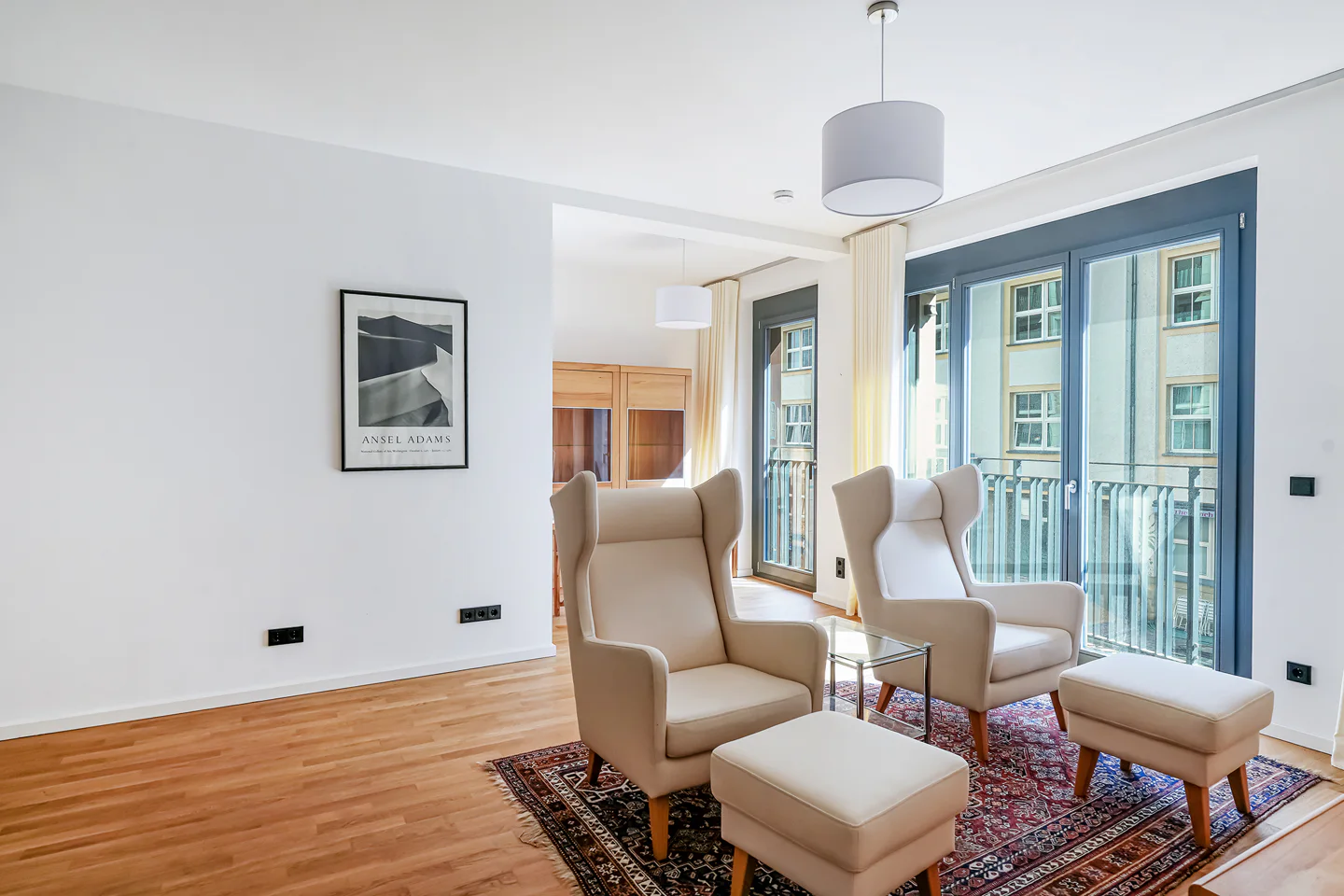 Parknah, stilvoll & bezugsfertig: Erstklassiges Design-Wohnen im Herzen von Mitte - Photo 1