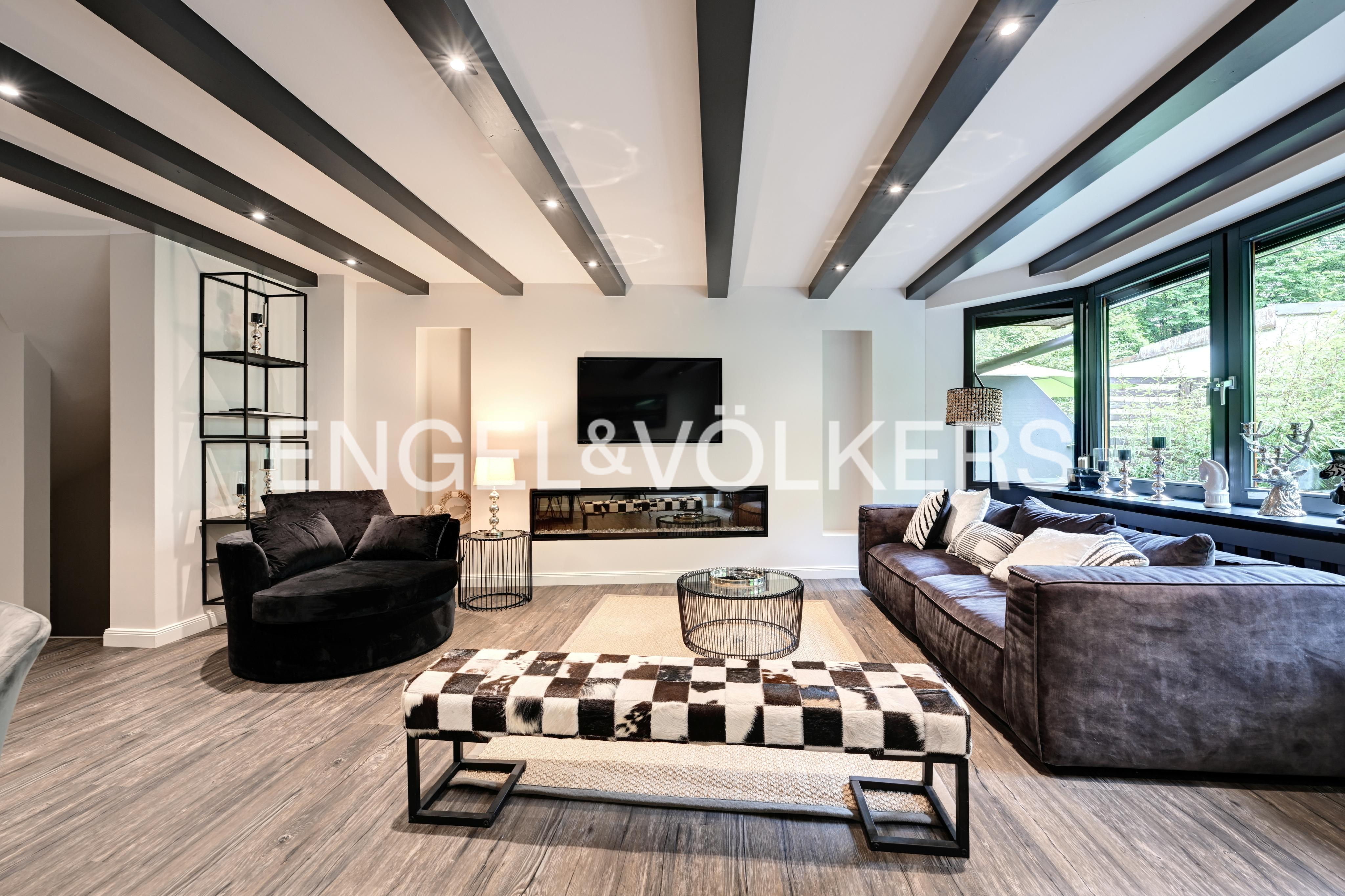 Townhouse with character: Urban living in the sought-after Prinz-Ludwigs-Höhe