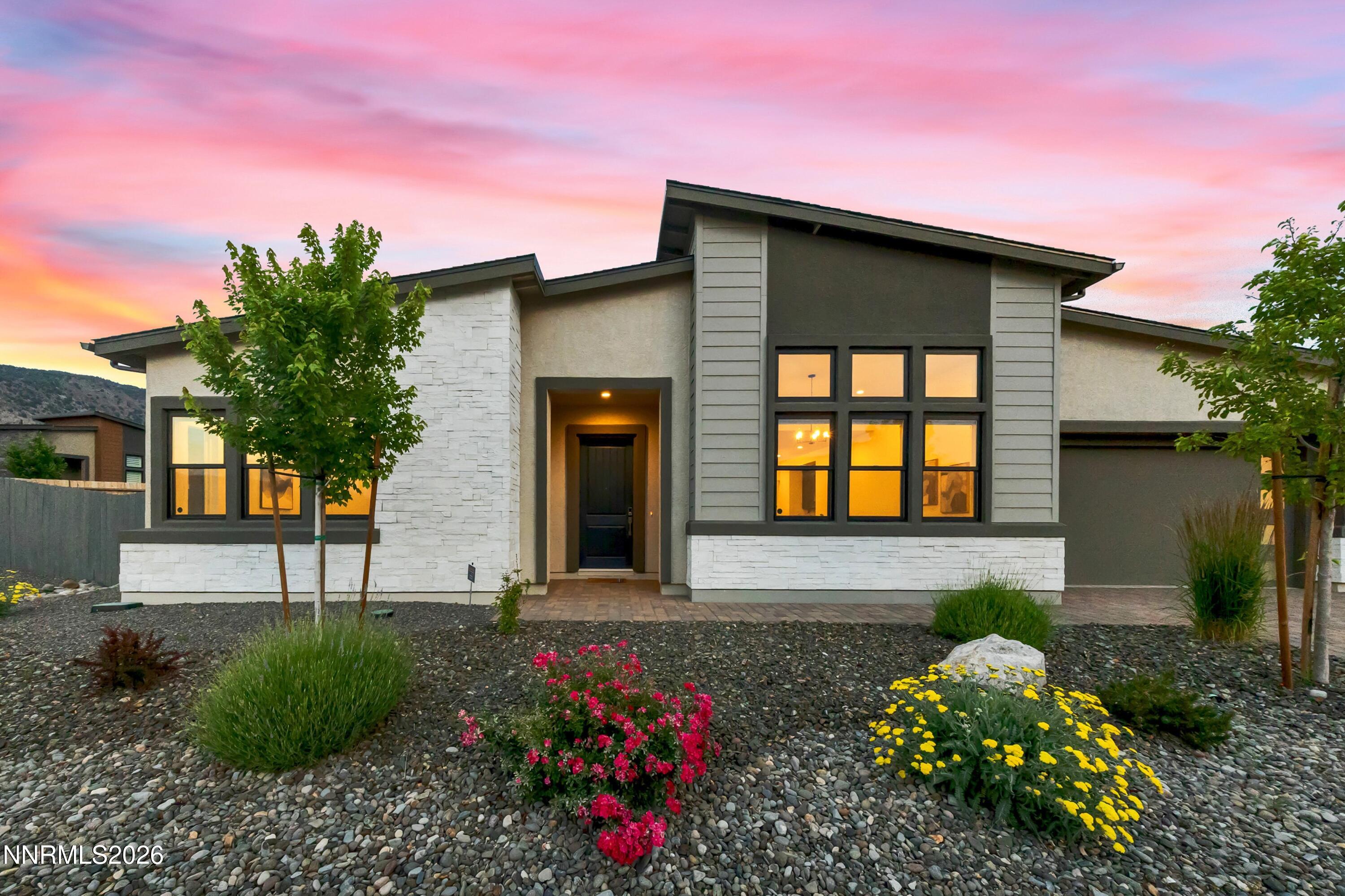 Resort Amenities, Luxury Finishes, Endless Comfort.