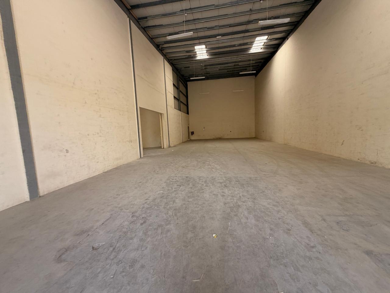 Ready to Move Warehouse | Clean Activity | 10kW