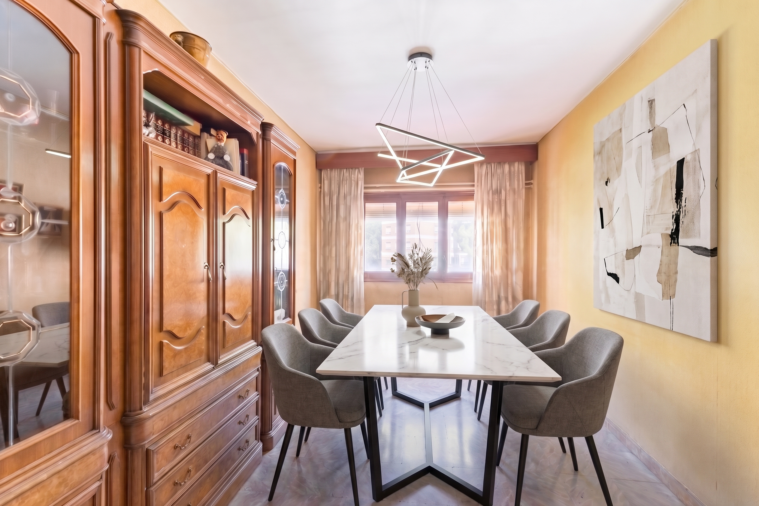 5-bedroom apartment in the heart of Guadalajara