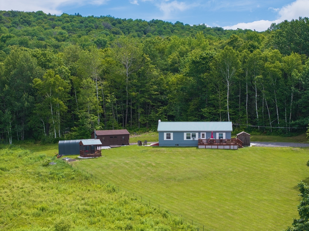 Berkshire County Ranch with breathtaking views!