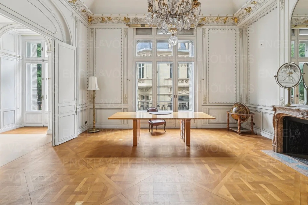 Victor Hugo - Sublime appartement de réception